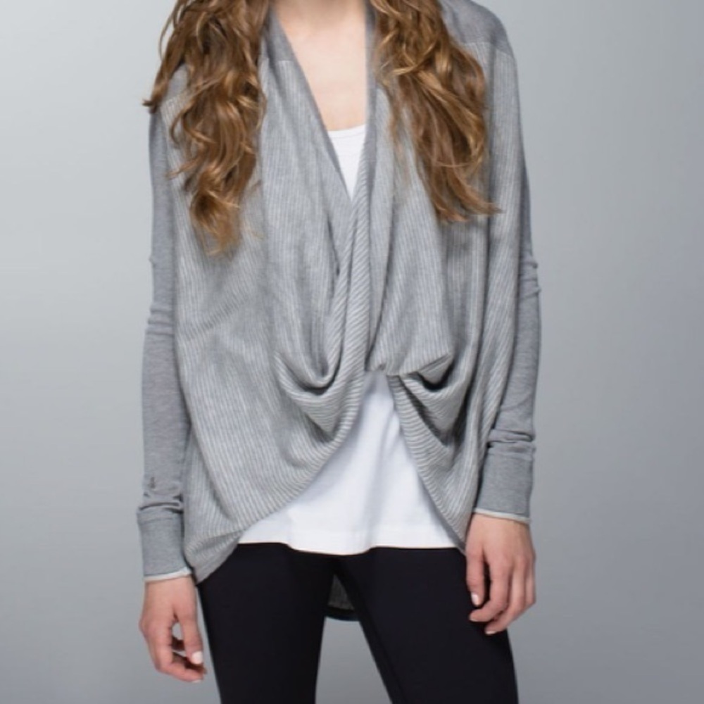 Lululemon Iconic Sweater Wrap Heathered Medium & Light Grey Size Small / Medium